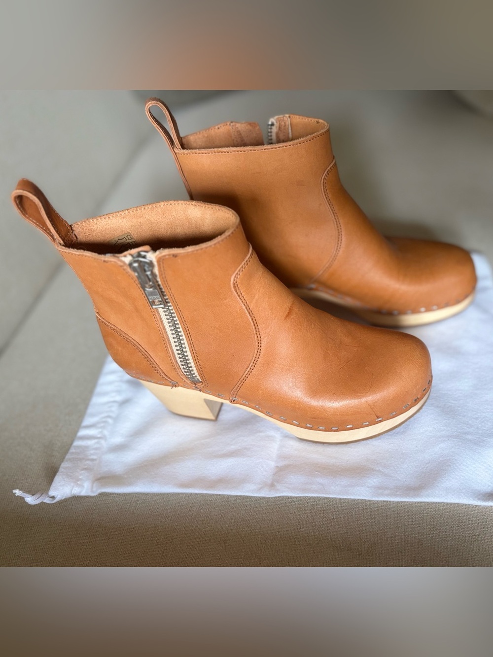 Swedish Hasbeens Zip It Emy Tan Leather Zip Clog Booties